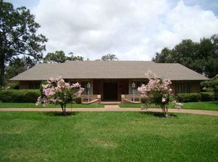 1570 Infinity Ln, Beaumont, TX 77706