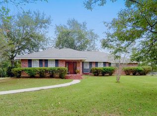 102 Louis Dr, Folsom, LA 70437