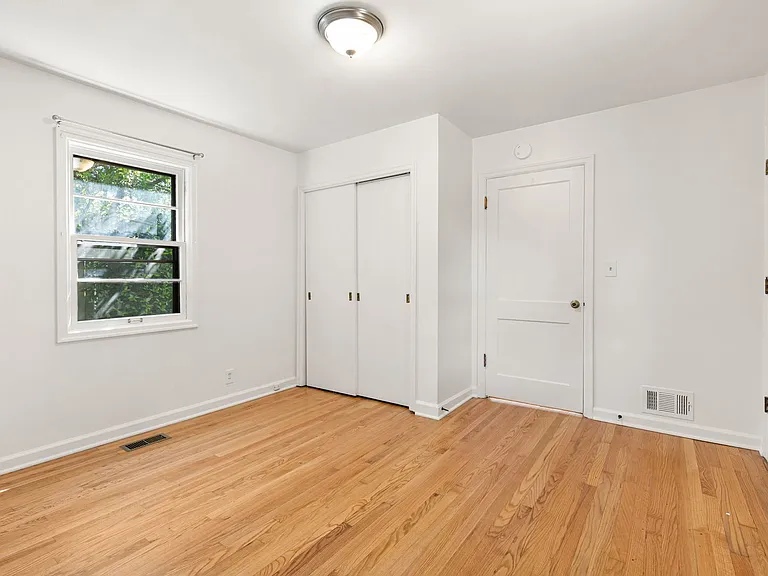 5336 NE 35th Pl — Photo 13