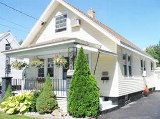 2015 Curry Rd, Schenectady, NY 12303