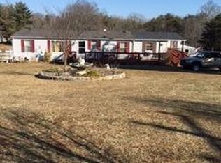 2002 Diamond Hill Rd, Moneta, VA 24121