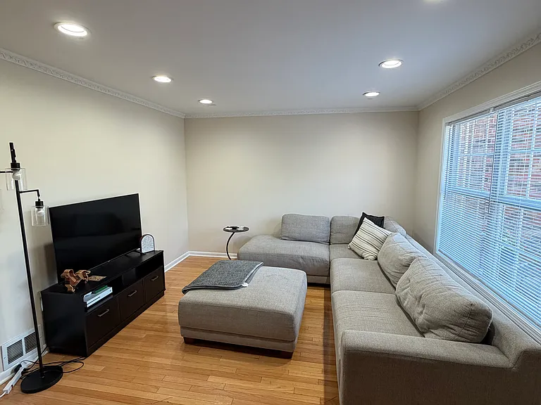 Walnut Cir — Photo 8