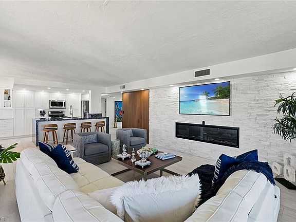 4th image of 11 Bluebill AVE #905