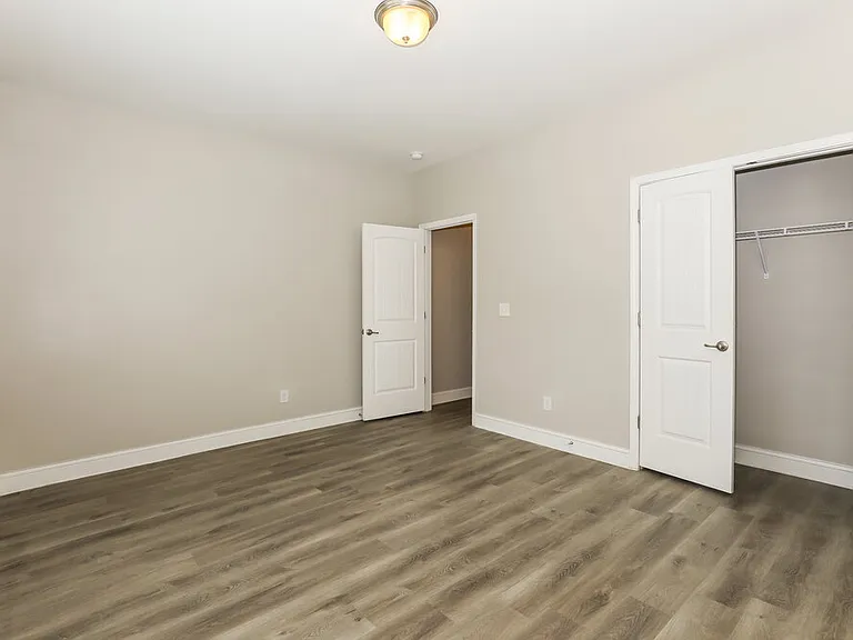 231 Galway Ln — Photo 14