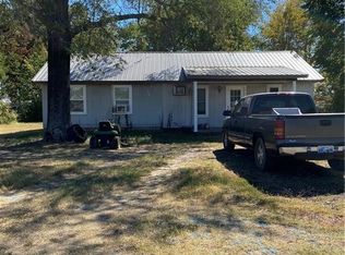 104 Myers Dr, Wister, OK 74966