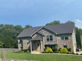 980 Salem Ridge Rd, Clarksville, TN 37040