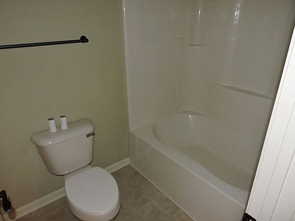 3rd image of 7164 Grizzly Creek Ln