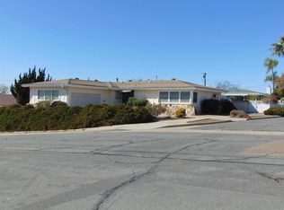 6340 Henderson Dr, La Mesa, CA 91942