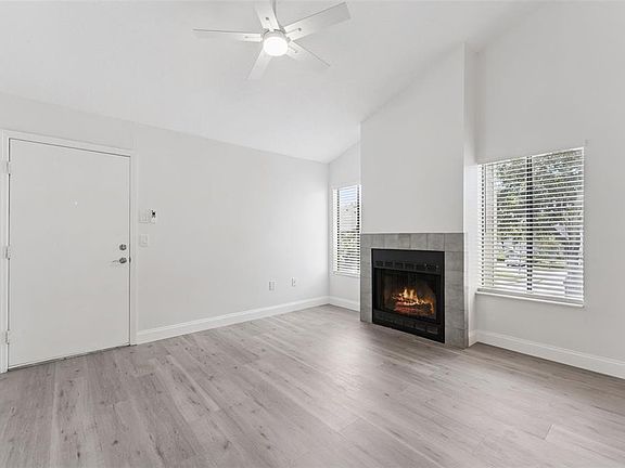 3rd image of 549 Sun Ridge Pl Unit 207