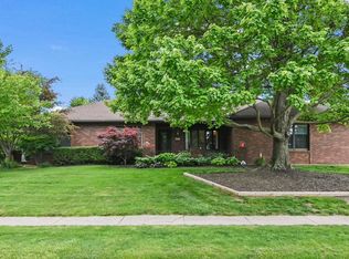 324 Golf Rd, Springfield, IL 62704