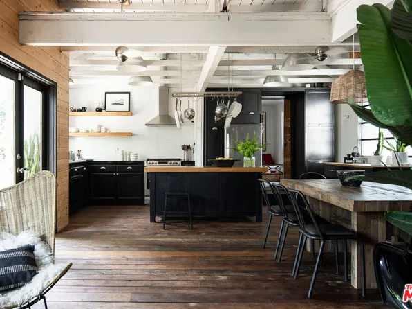 654 S Soto St, Los Angeles, CA 90023