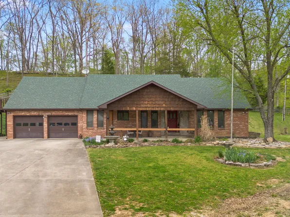 74 Muncy Ln, Ashland, KY 41102