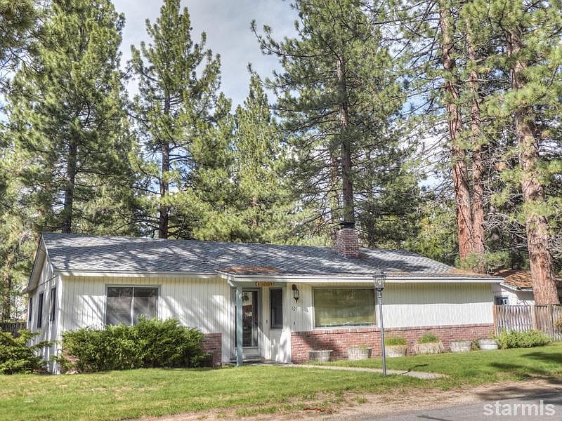 1st image of 929 Comstock Way