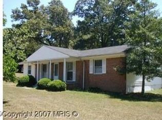 6382 Nelson Dr, La Plata, MD 20646