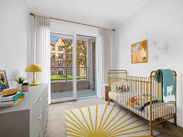 78-29 Austin Street image 13 of 31