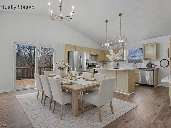 3rd image of 6040 Quarry Rd