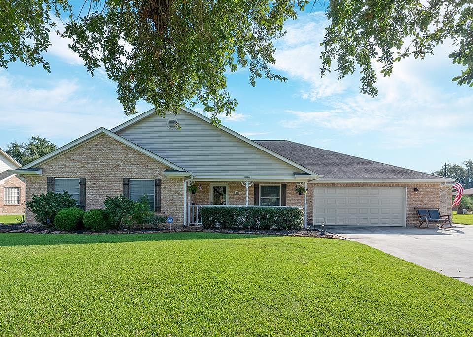 1st image of 5919 Plantation Dr