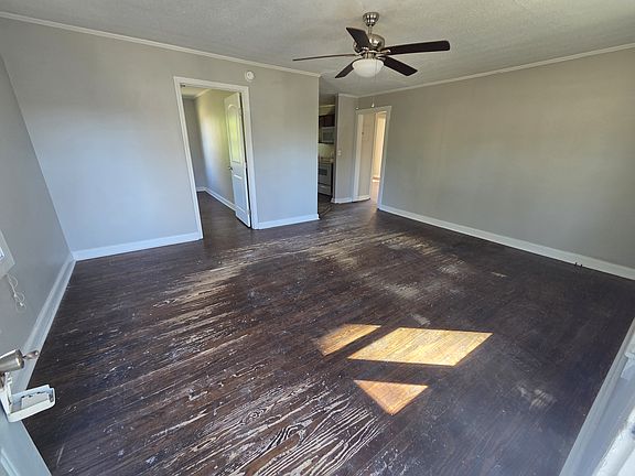 5th image of 222 N 31st St