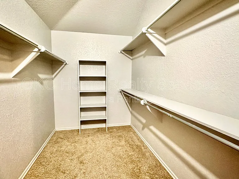 2617 Amy Ct — Photo 22