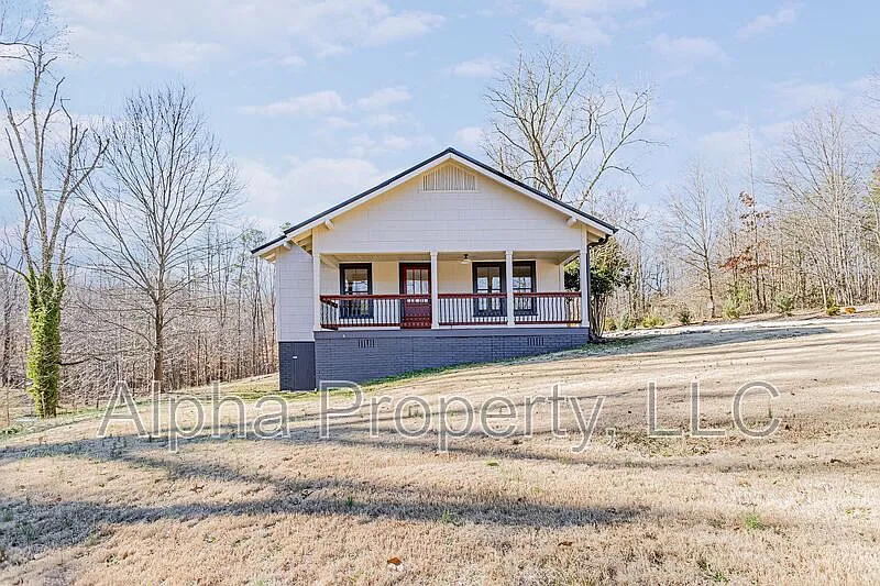 511 Mountain Creek Rd