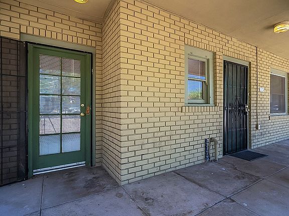 3rd image of 1134 E 7th St #1