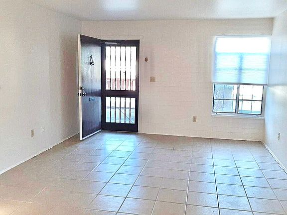 5th image of 436 S Paseo Madera C