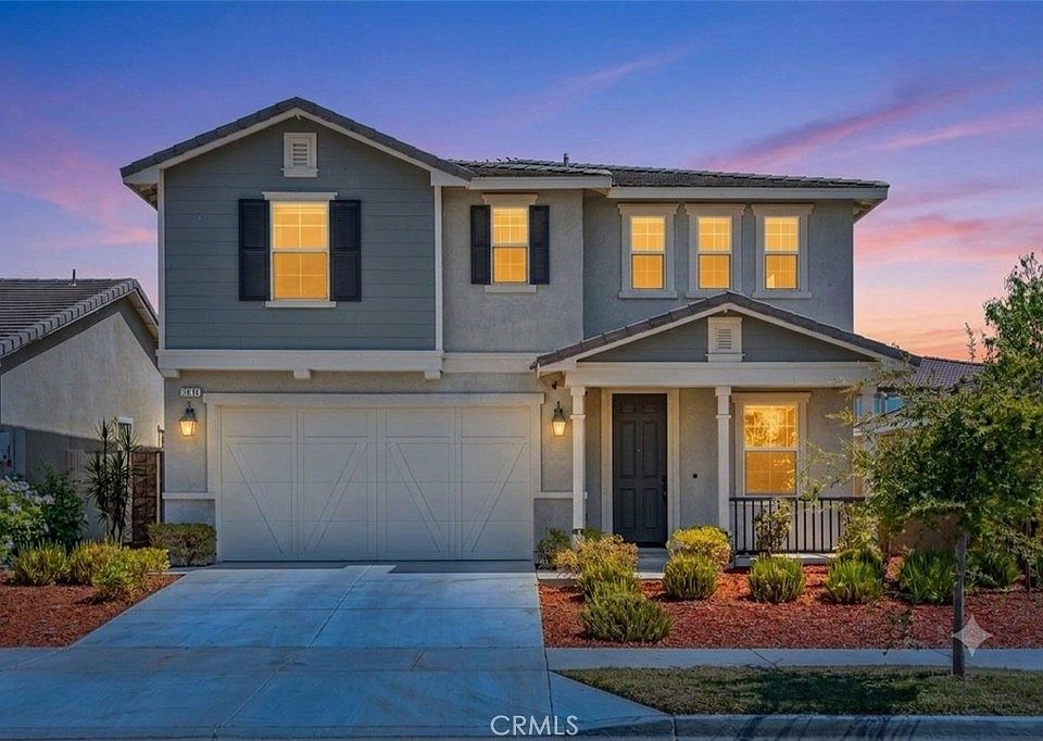 1st image of 2834 E Murdock Ln
