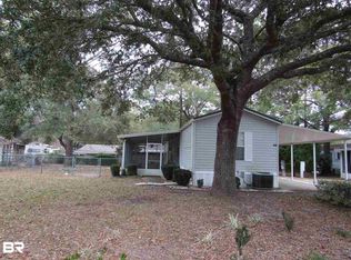 1689 Santa Cruz Dr, Lillian, AL 36549
