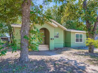 122 Adrian Dr, San Antonio, TX 78213