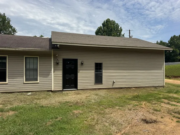 262 Payne Rd #B, Bethel Springs, TN 38315