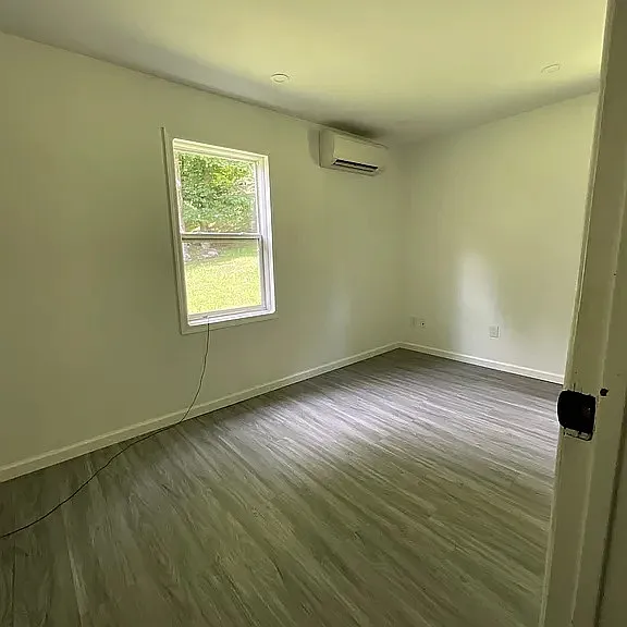 287 Seven Springs Mountain Rd — Photo 9