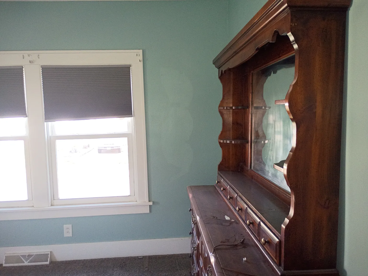 702 S Dittmer St — Photo 2