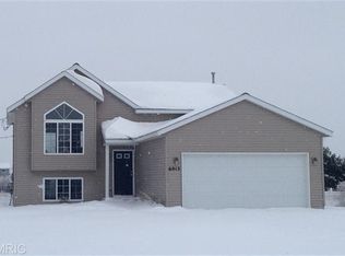 6013 S Johnson Rd, Greenville, MI 48838