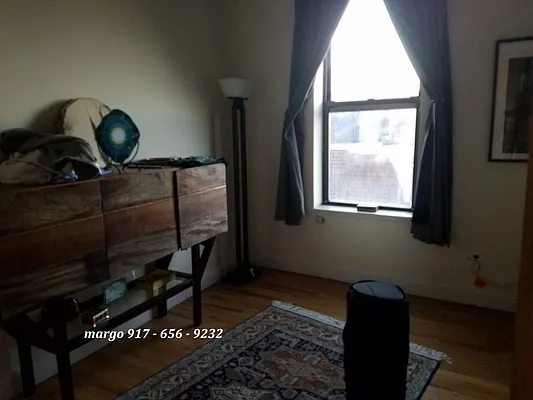 Rented by Chartwell Manhattan Realty | media 36