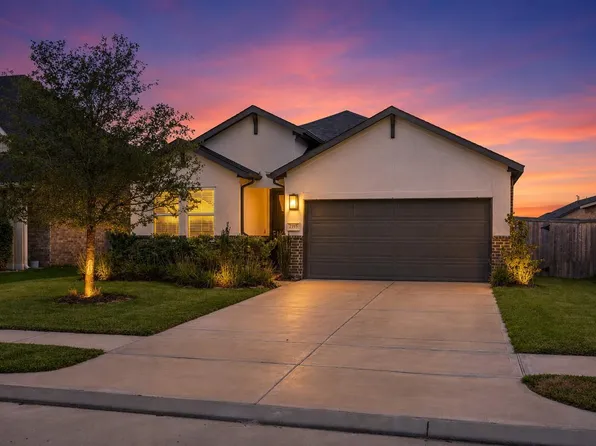 2195 Clements Shore Ln, La Porte, TX 77571
