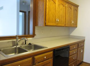 604 Andypaul Ct, Raymore, MO 64083