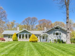 35 Dartmouth Rd, Cos Cob, CT 06807