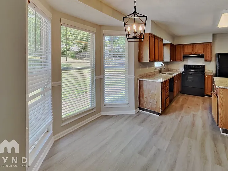 12212 Woodside Falls Rd — Photo 5