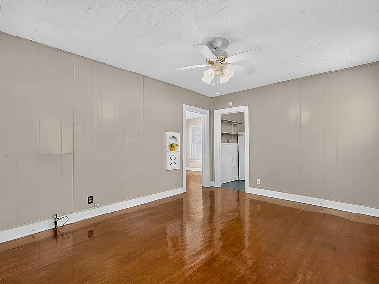 4205 Avenue B #GARAPT — Photo 10