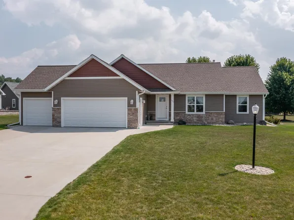 952 Sirocco St, Fond Du Lac, WI 54937