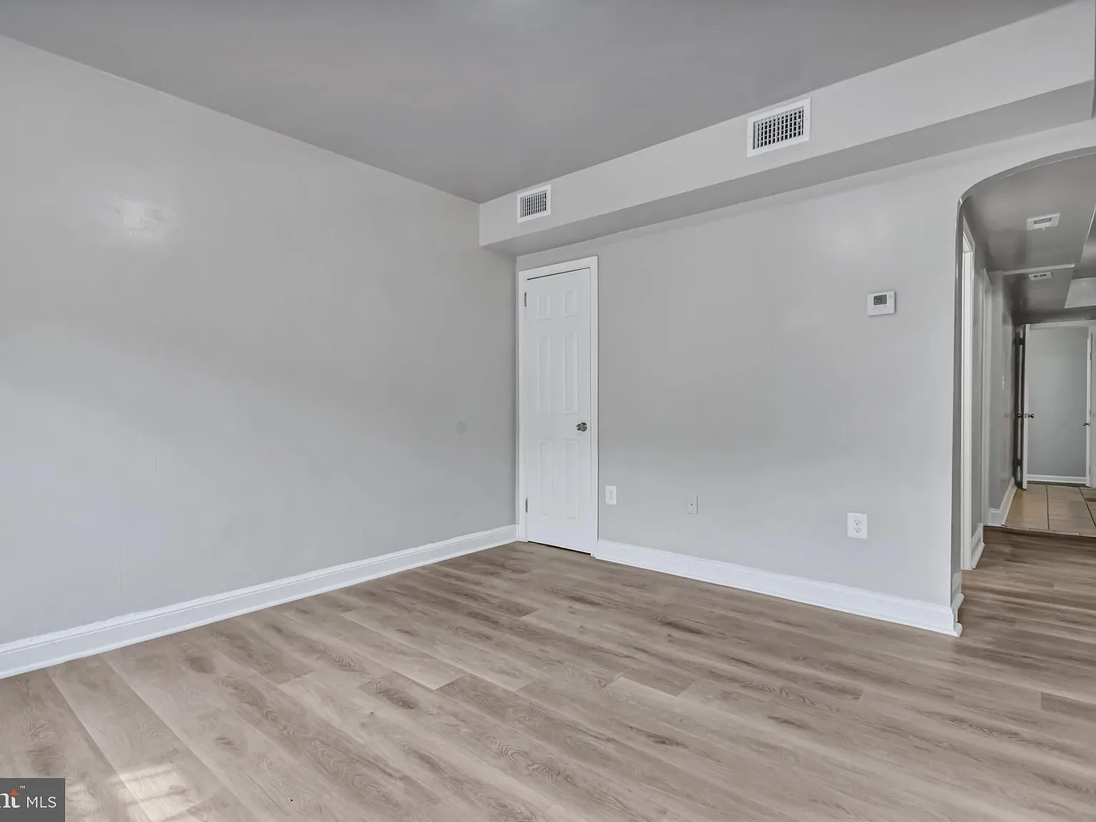 2 bed, 1.0 bath, 750 sqft, $2,800 — Photo 1