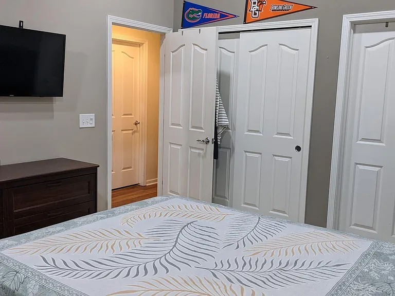 28001 Hopkins Dr — Photo 23