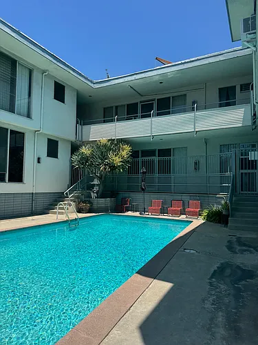 4150 Los Feliz Blvd Photo 1