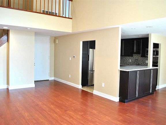 3rd image of 1 Ipswich Ave APT 327
