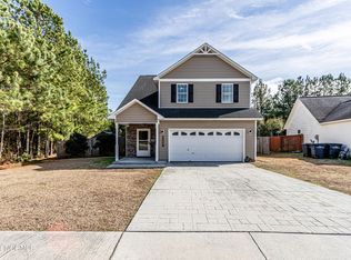 2008 W Wt Whitehead Dr, Jacksonville, NC 28546