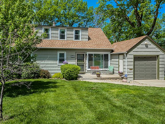 3rd image of 2936 S 9th St