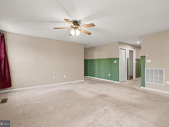 2nd image of 3190 Fox Ridge East Dr E