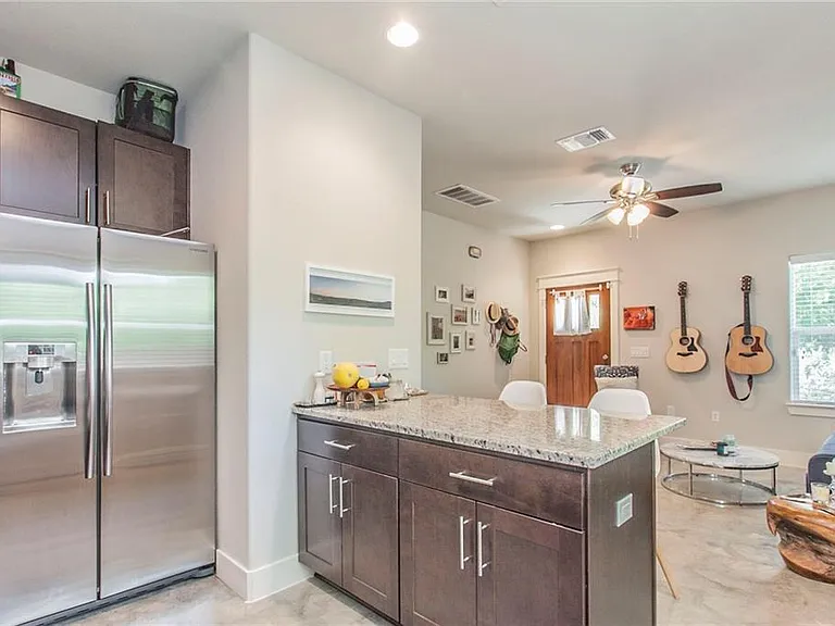 1700 Singleton Ave #B — Photo 17