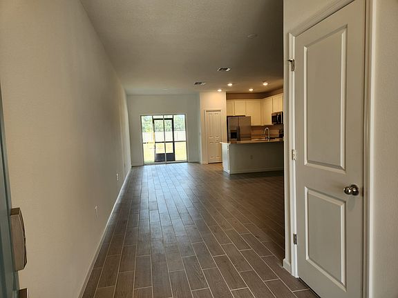 2nd image of 3371 SE 37th Avenue Rd