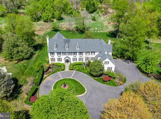 895 Bainbridge Dr, West Chester, PA 19382